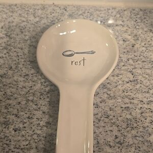 Rae DunnCeramic Spoon Rest - Cream